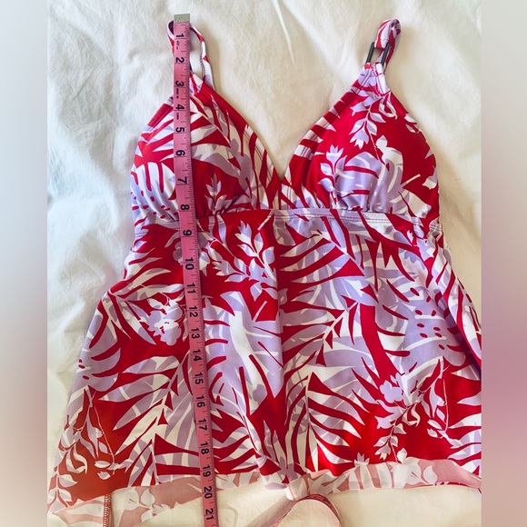 NWOT Tankini Swim Top with Tropical Leaf Print - Picture 6 of 7